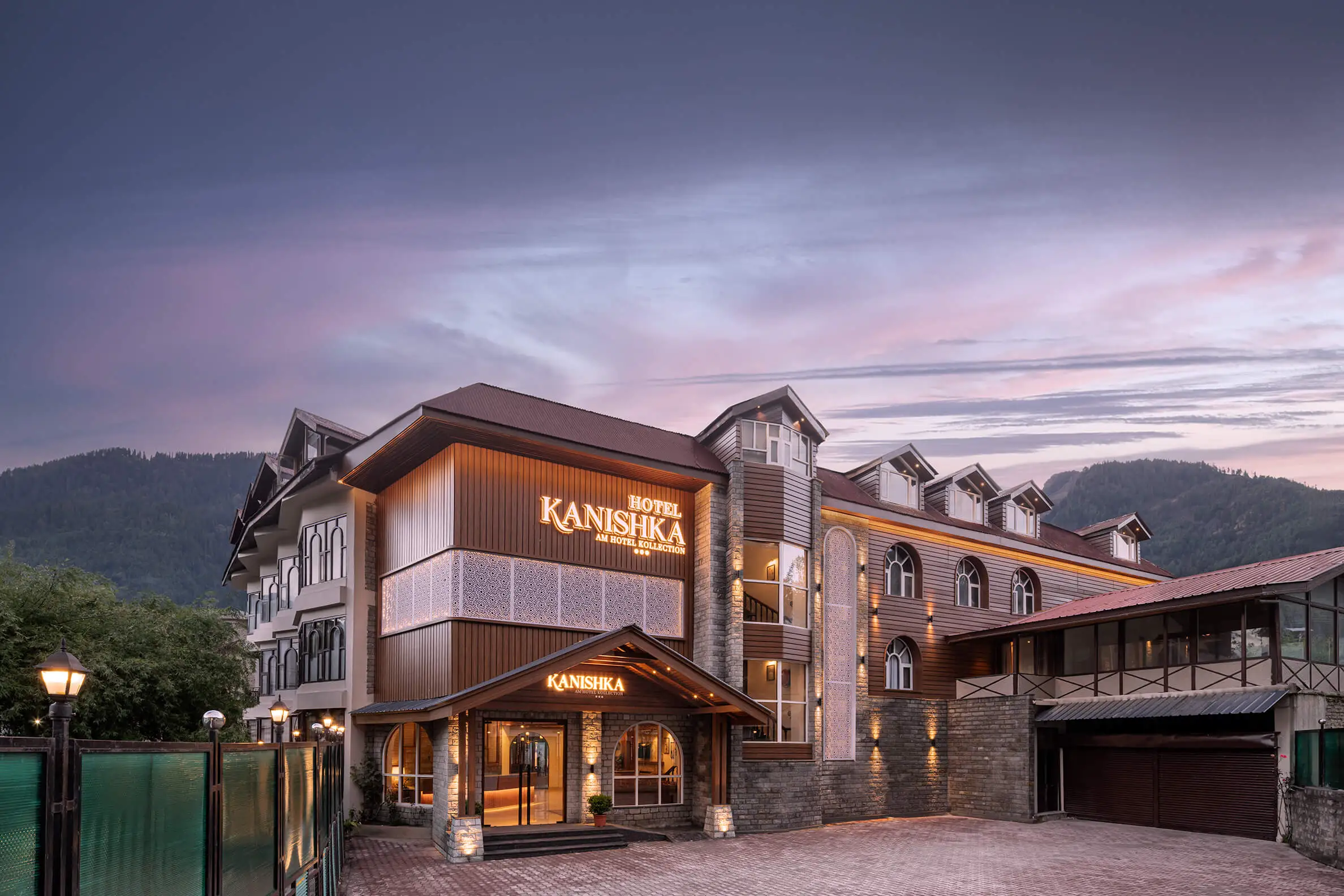 resort gallery